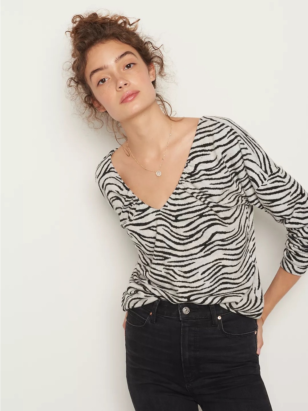 ANTHROPOLOGIE Maeve Taylor Zebra-Striped Pullover